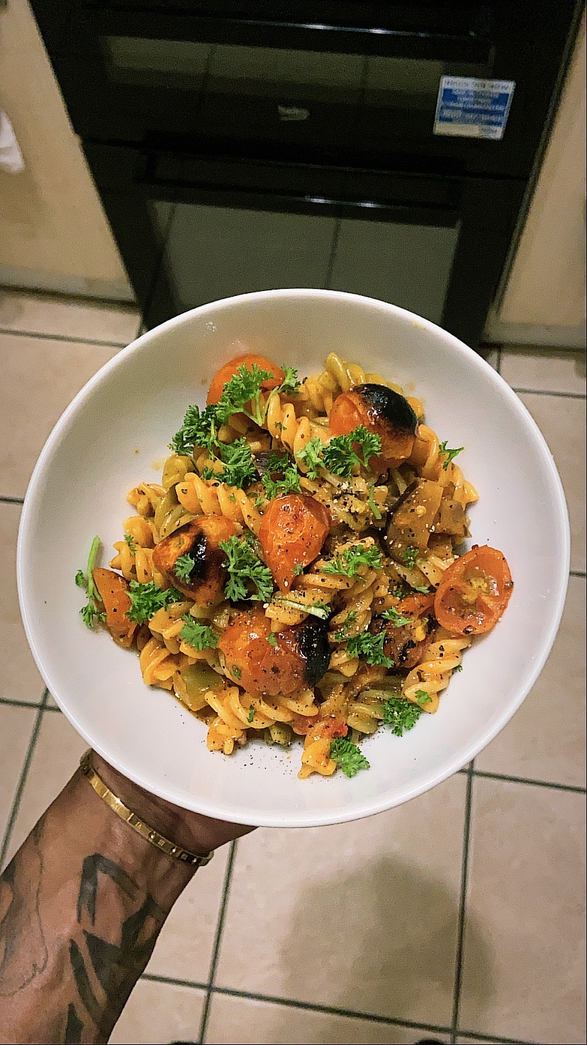 Tomato Roasted Pasta: A Delicious and Easy Weeknight Dinner